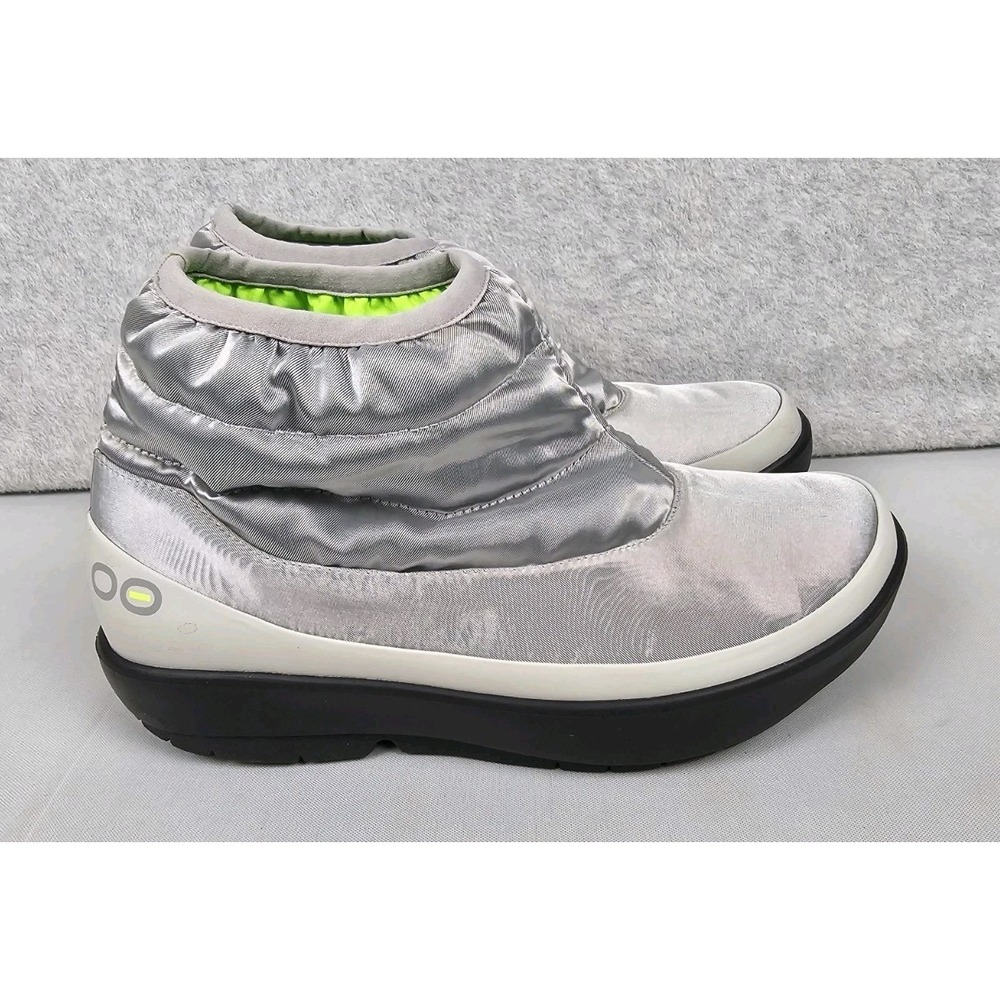Oofos OOmg Bootie Recovery Shoes Womens Size 10 Silver Metallic Slip-on Nylon - Picture 3 of 12